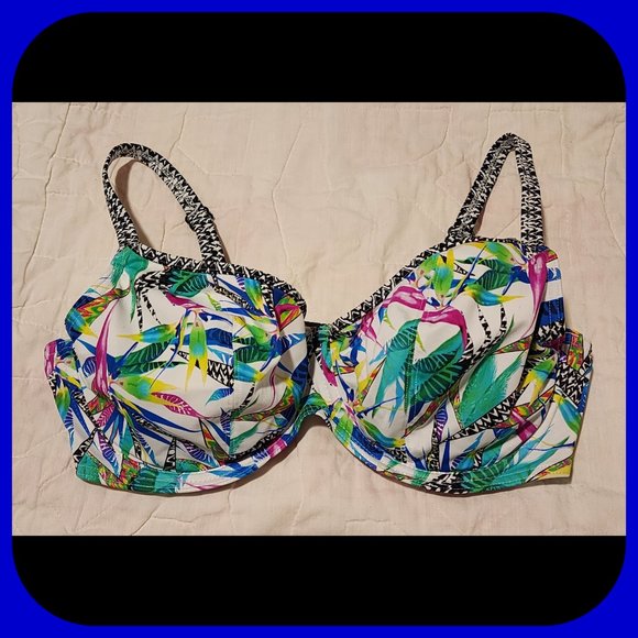 FREYA || Tropical Floral Bikini Set - Picture 3 of 8